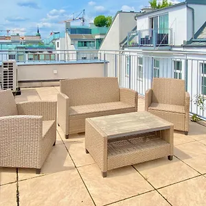 Steiner Residences Nestroyplatz Apartment Vienna